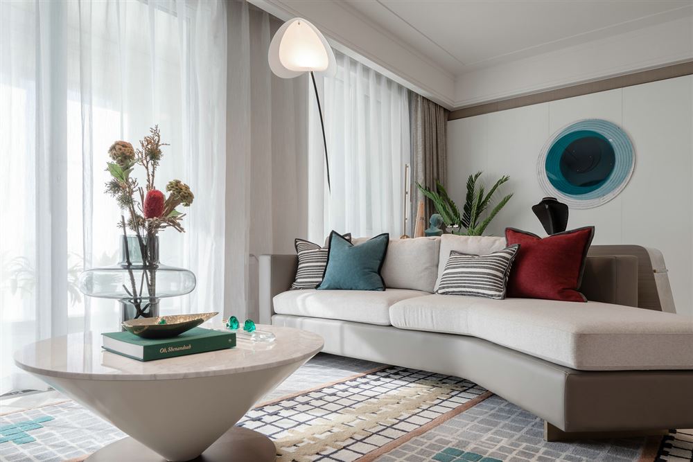 佛山市保利閱江臺新中式風(fēng)格四居室裝修案例