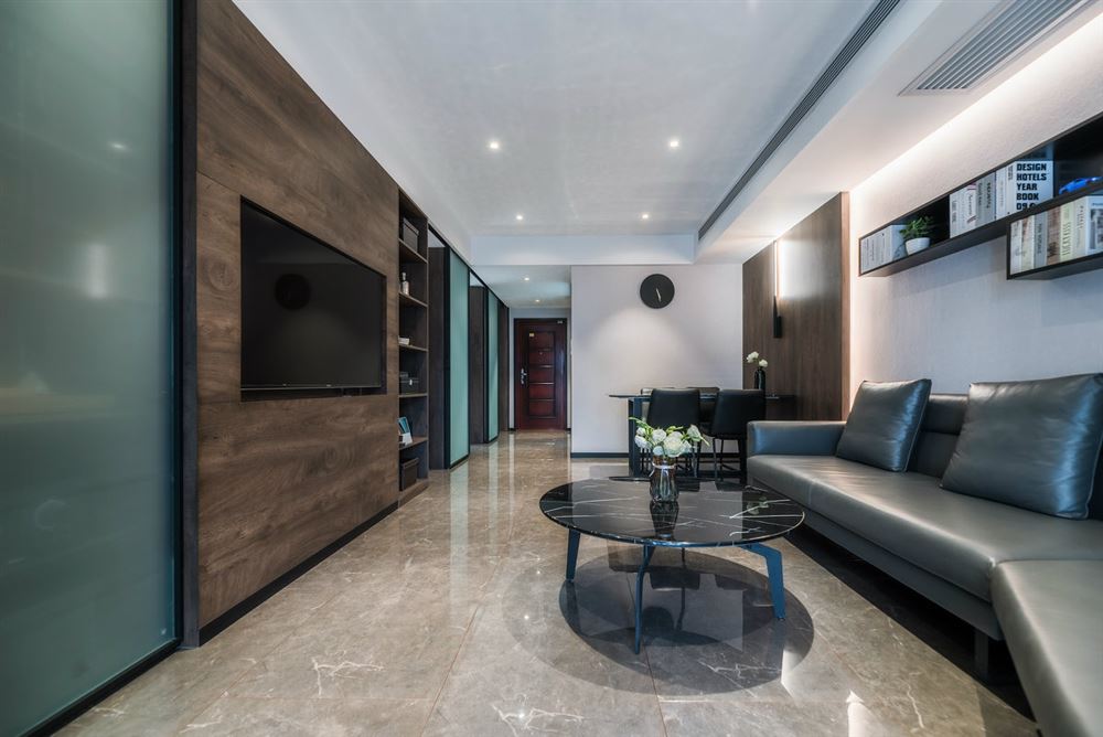 廣州市江山時代美式風格三居室裝修案例