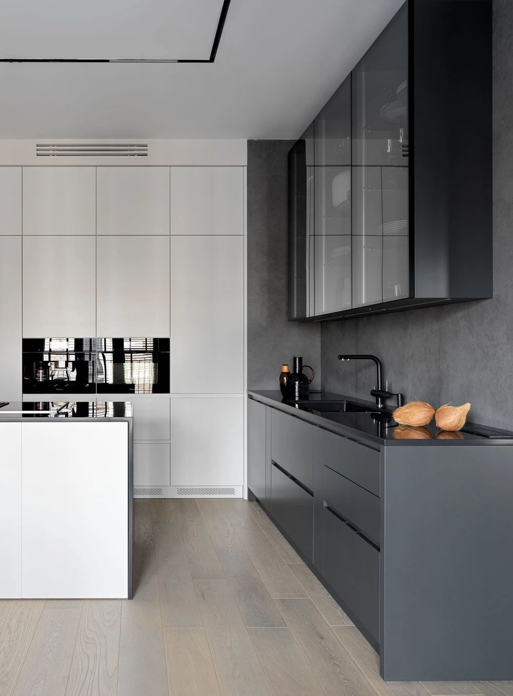 現(xiàn)代簡約風(fēng)格家裝設(shè)計室內(nèi)裝修效果圖-廚房 現(xiàn)代簡約風(fēng)格家裝設(shè)計室內(nèi)裝修效果圖-廚房