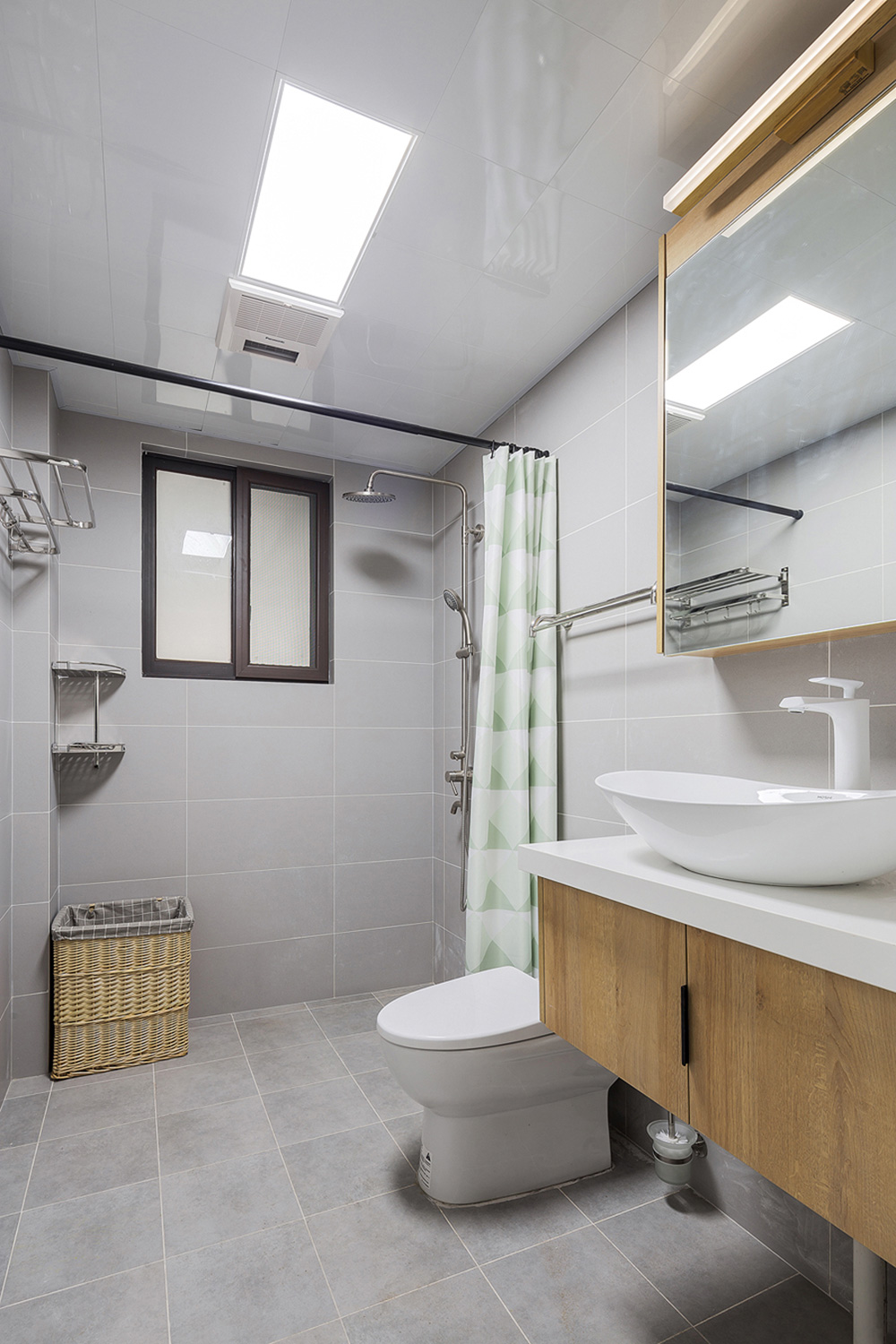 南寧萬科魅力之城二居90平米現(xiàn)代前衛(wèi)風(fēng)格室內(nèi)裝修案例-衛(wèi)生間 南寧萬科魅力之城二居90平米現(xiàn)代前衛(wèi)風(fēng)格室內(nèi)裝修案例-衛(wèi)生間