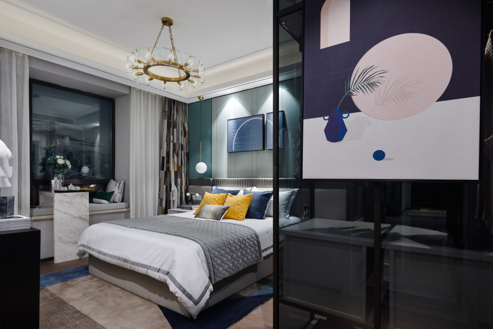 現(xiàn)代輕奢風格室內(nèi)家裝案例效果圖-臥室