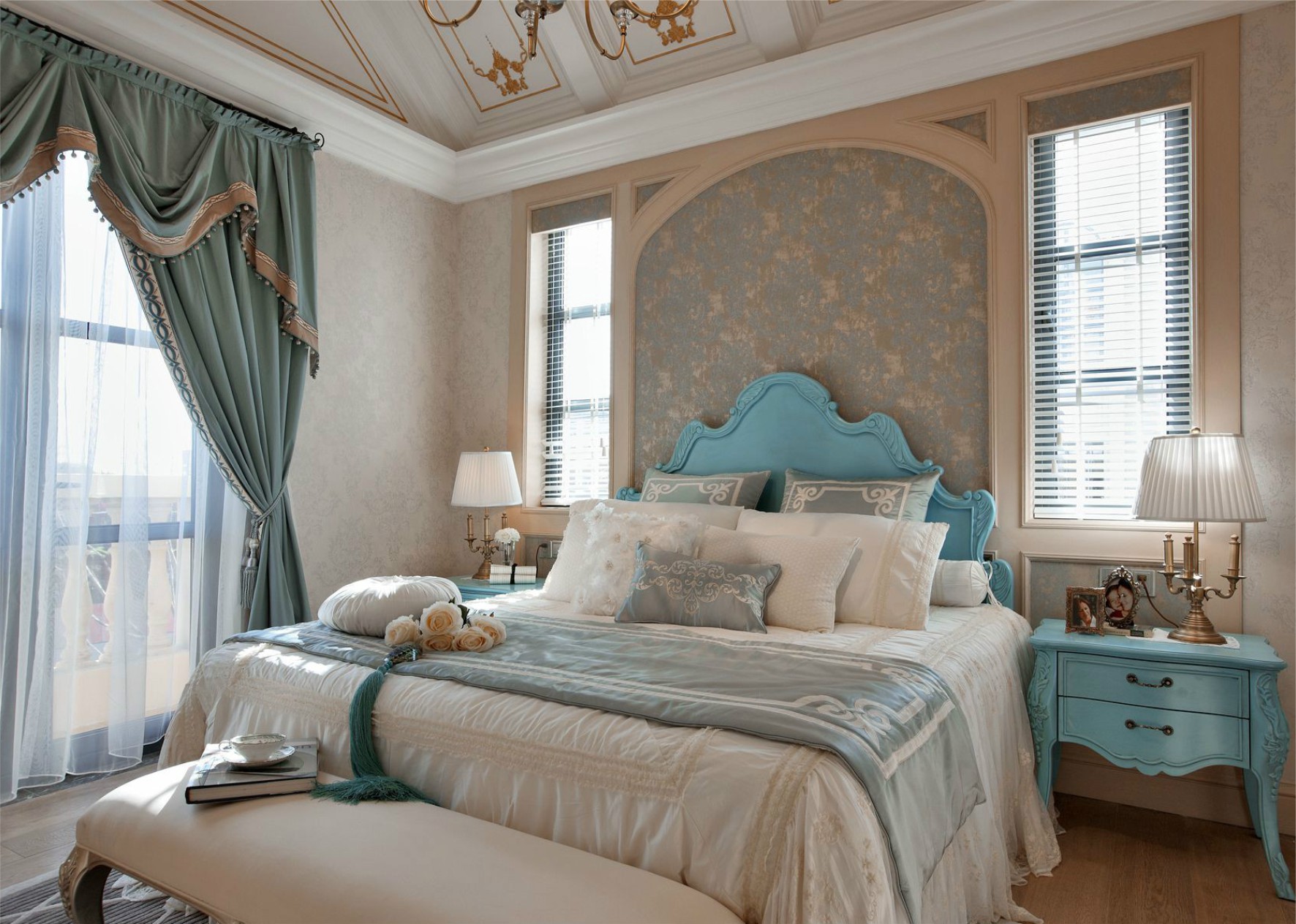 佛山市旭輝江山歐式風(fēng)格別墅裝修案例