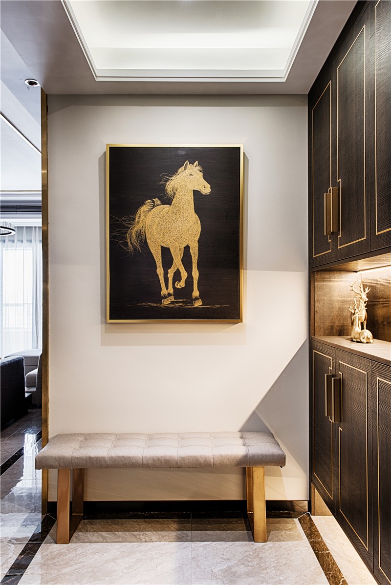 后現(xiàn)代港式風格家裝設計室內(nèi)裝修效果圖-玄關(guān) 后現(xiàn)代港式風格家裝設計室內(nèi)裝修效果圖-玄關(guān)