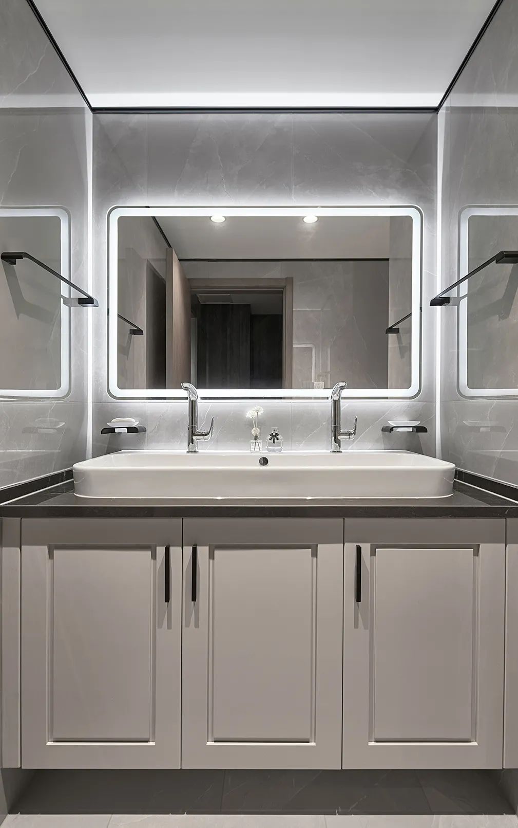 新中式風(fēng)格室內(nèi)設(shè)計(jì)家裝案例-衛(wèi)生間 新中式風(fēng)格室內(nèi)設(shè)計(jì)家裝案例-衛(wèi)生間