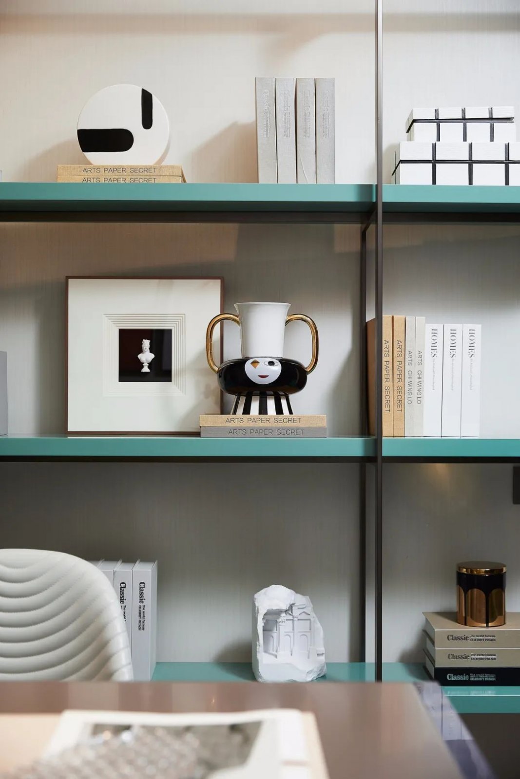 輕奢莫蘭迪風格室內(nèi)設(shè)計家裝案例-書房書架