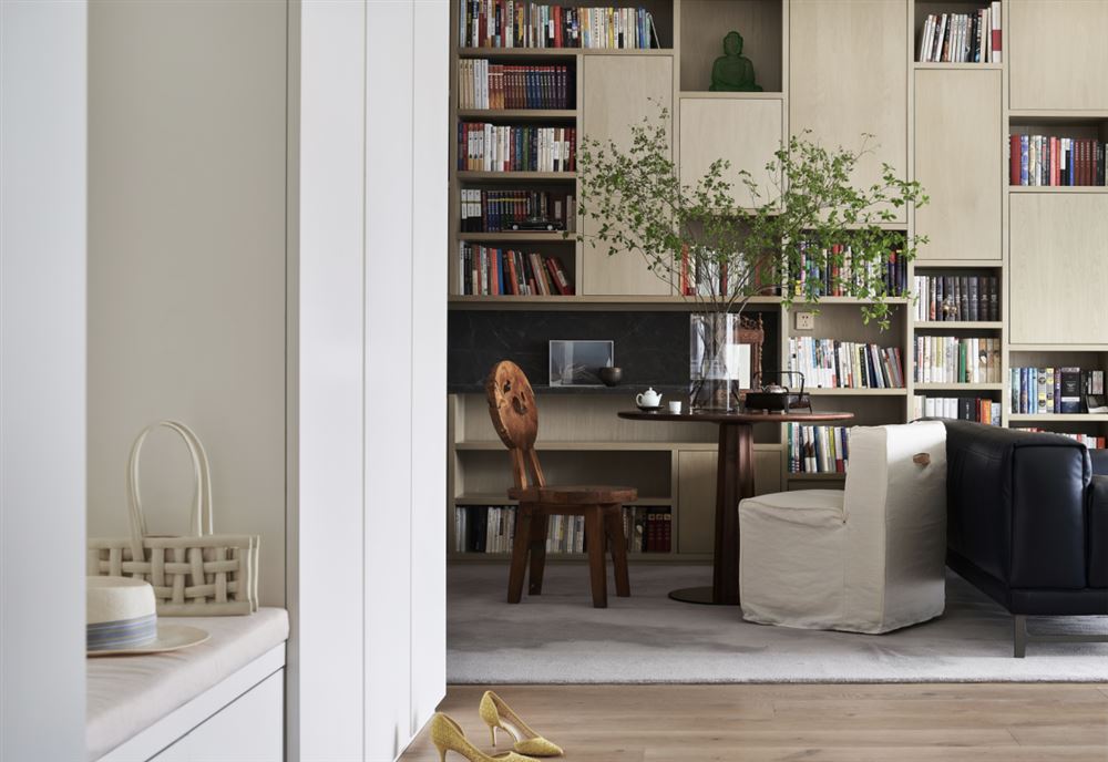 江門(mén)市銀泉花園現(xiàn)代簡(jiǎn)約風(fēng)格三居室裝修案例