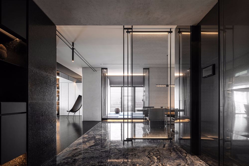 廣州市遠(yuǎn)洋招商保利東灣現(xiàn)代簡約風(fēng)格別墅裝修案例