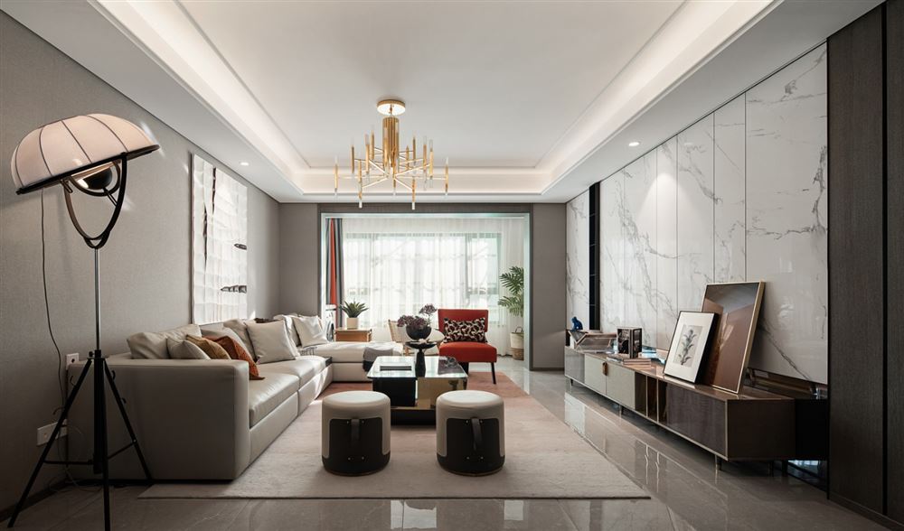 佛山市保利天悅輕奢風(fēng)格四居室裝修案例