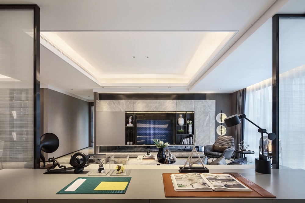 現(xiàn)代輕奢風(fēng)格室內(nèi)設(shè)計(jì)家裝案例-客廳電視背景墻 現(xiàn)代輕奢風(fēng)格室內(nèi)設(shè)計(jì)家裝案例-客廳電視背景墻