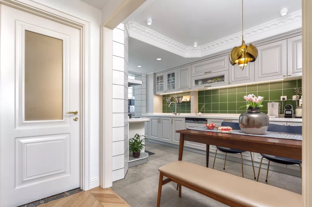 歐式現(xiàn)代風(fēng)格家裝設(shè)計室內(nèi)裝修效果圖-餐廚廳 歐式現(xiàn)代風(fēng)格家裝設(shè)計室內(nèi)裝修效果圖-餐廚廳