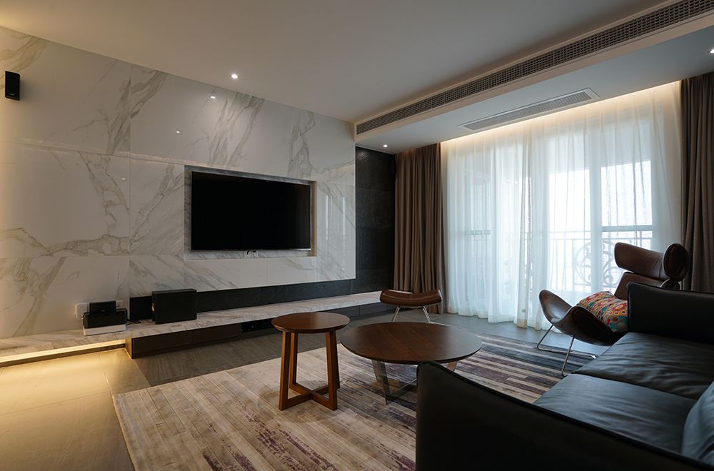 廣州市中?；ǔ菫超F(xiàn)代簡(jiǎn)約風(fēng)格三居室裝修案例