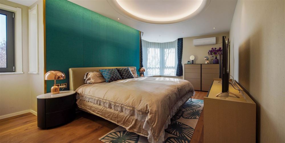 佛山市綠城桂語映月輕奢風(fēng)格四居室裝修案例