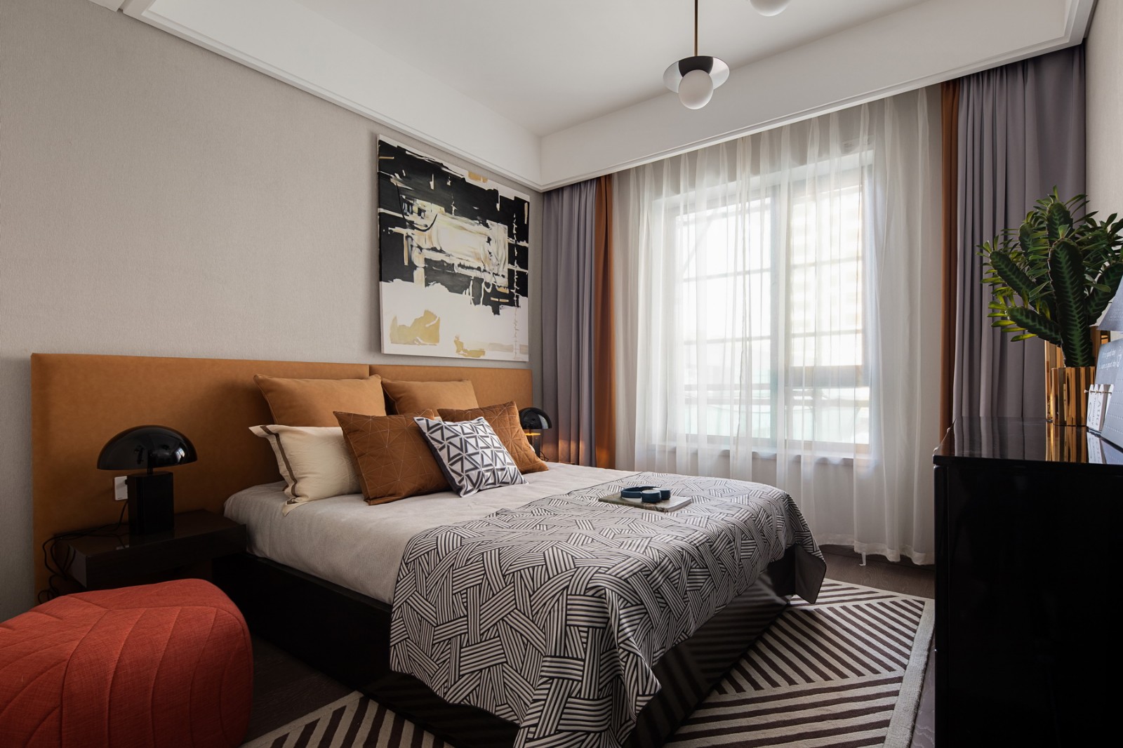 現(xiàn)代輕奢風格室內設計家裝案例-客臥