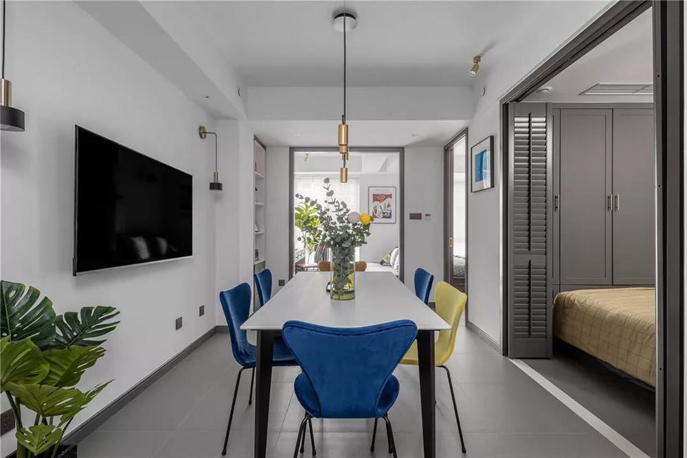 汕頭市雙悅灣現(xiàn)代簡(jiǎn)約風(fēng)格四居室裝修案例