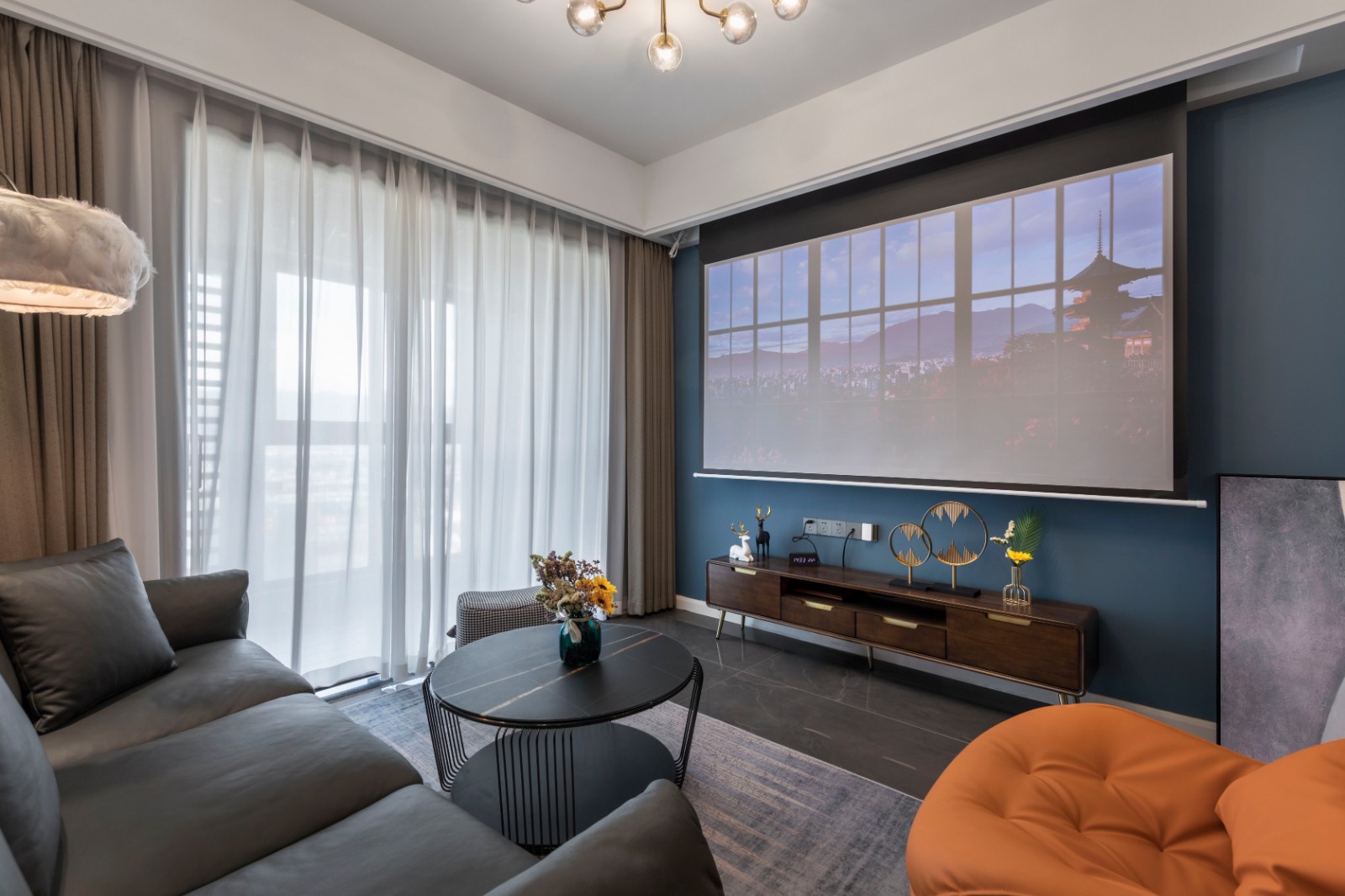 現(xiàn)代輕奢風(fēng)格靜謐灰室內(nèi)家裝設(shè)計-客廳 現(xiàn)代輕奢風(fēng)格靜謐灰室內(nèi)家裝設(shè)計-客廳