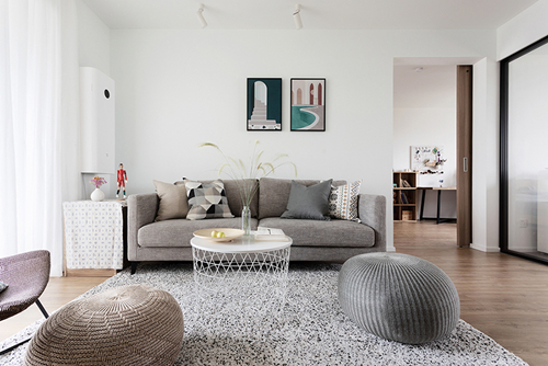 中山市君華新城現(xiàn)代風(fēng)格三居室裝修案例