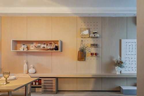 貴港市御林皇府現(xiàn)代簡約風(fēng)格三居室裝修案例