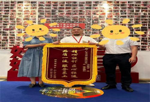 【匠&middot;裝修故事】&ldquo;匠&rdquo;服務│名匠喜獲業(yè)主送錦旗致謝！