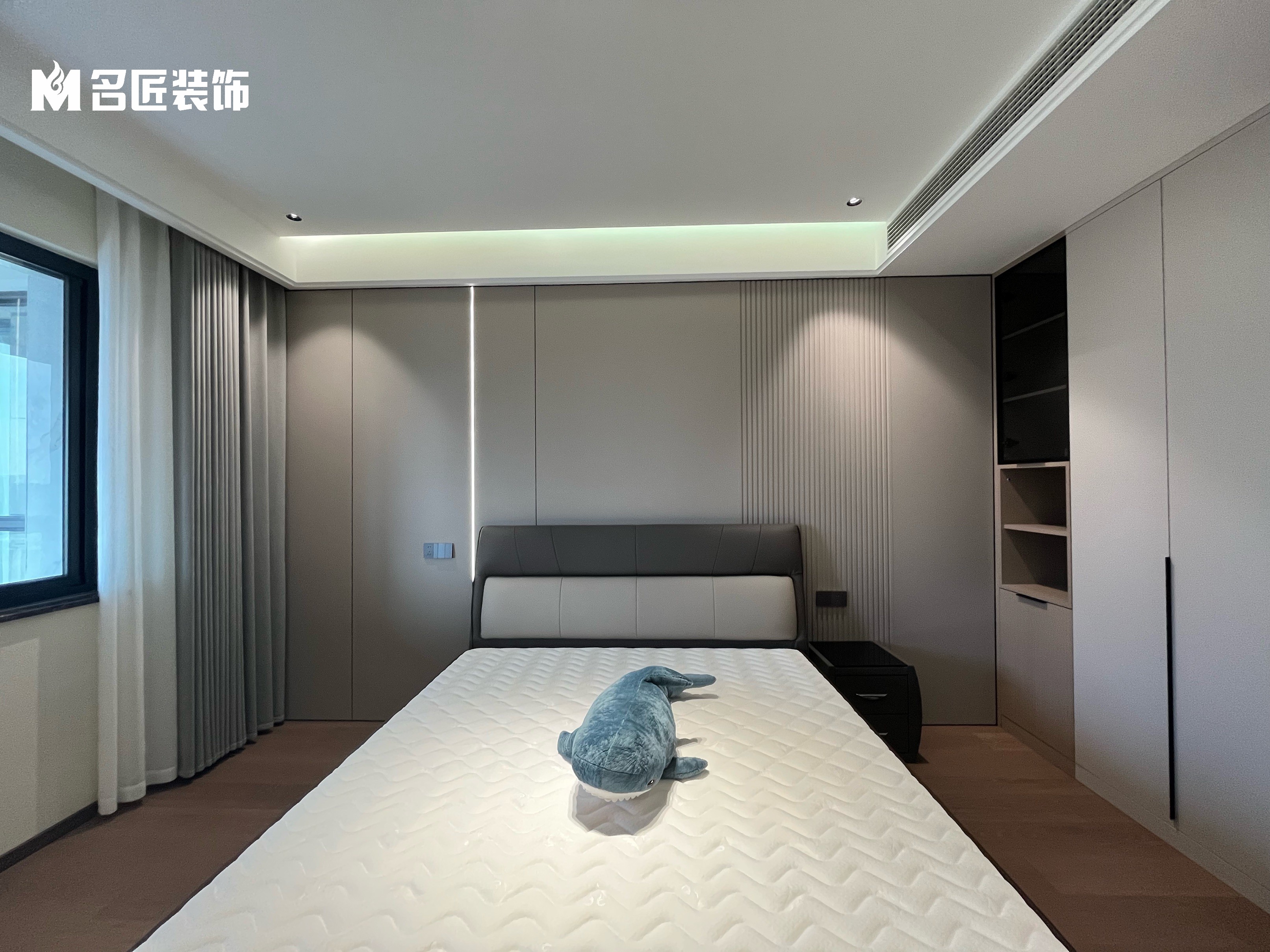 907b9a6fb6be817fed572499da834922.jpg